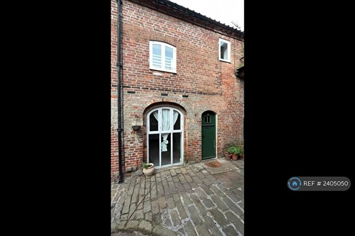 2 Bedroom Terraced House To Rent In Bridgegate Place, Retford, DN22