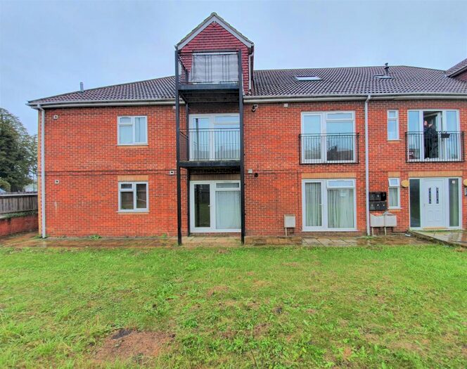 1 Bedroom Apartment To Rent In Walton Avenue, HA2