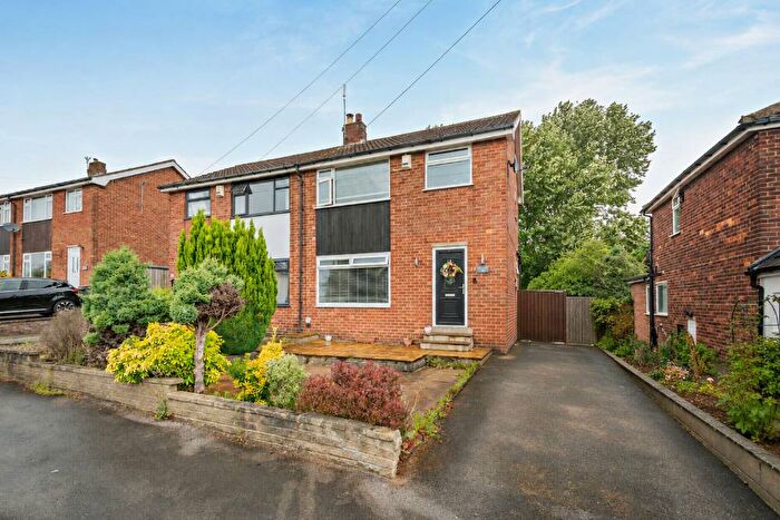 3 Bedroom Semi-Detached House For Sale In Church Street, Yeadon, LS19