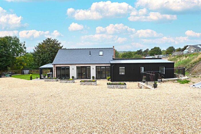 3 Bedroom Detached House For Sale In Bolehill Road, Matlock, DE4