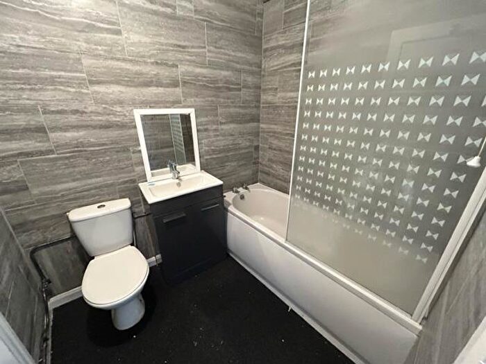 2 Bedroom Apartment To Rent In Kirkgate Street, PE13