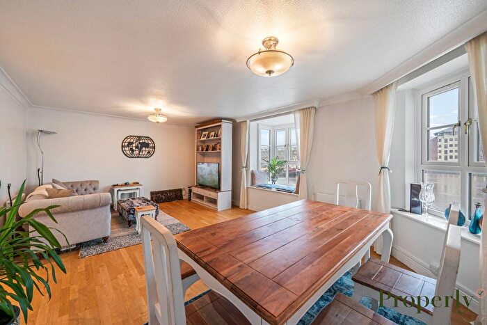 2 Bedroom Flat To Rent In Finland Street, London, SE16