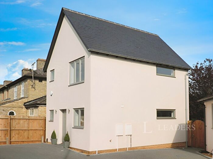 2 Bedroom Detached House To Rent In Milton Road, Cambridge, CB4