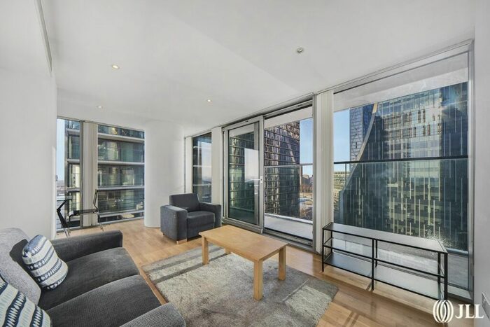 1 Bedroom Flat For Sale In Landmark East, Marsh Wall, E14