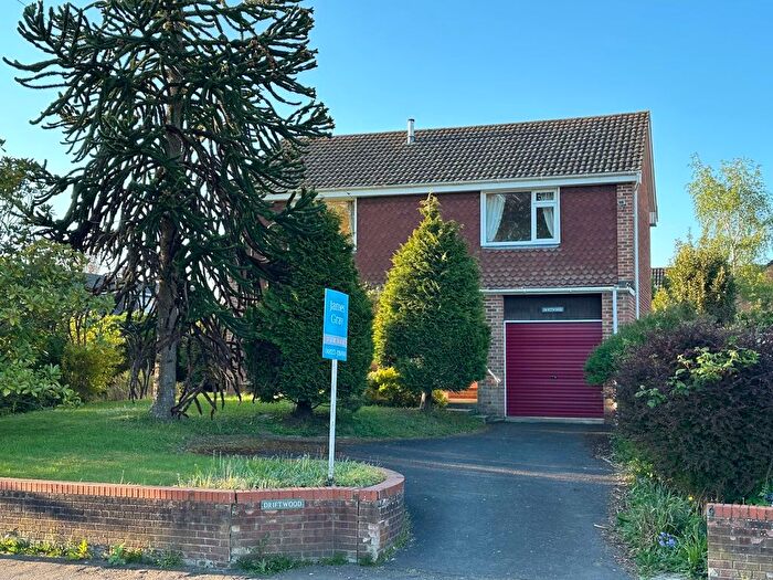 4 Bedroom Detached House For Sale In Ruishton, Taunton, TA3