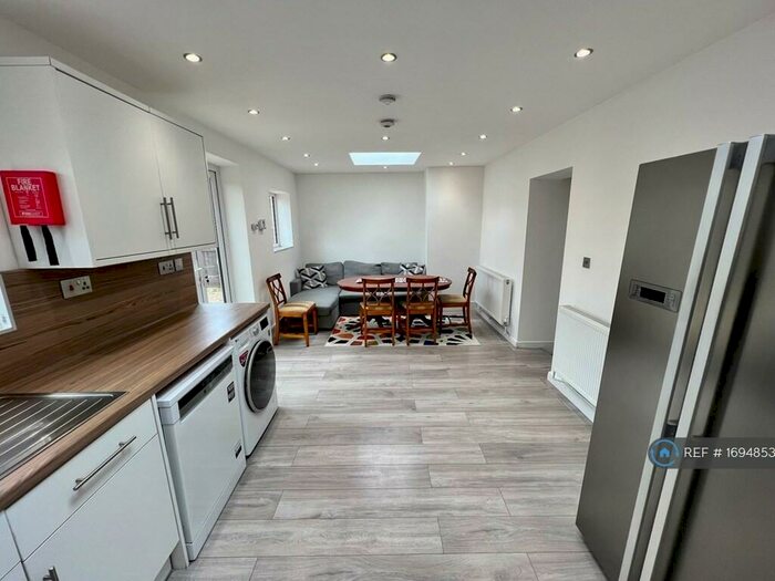 4 Bedroom Terraced House To Rent In Eltham Green Road Kidbrook Village, London, SE9