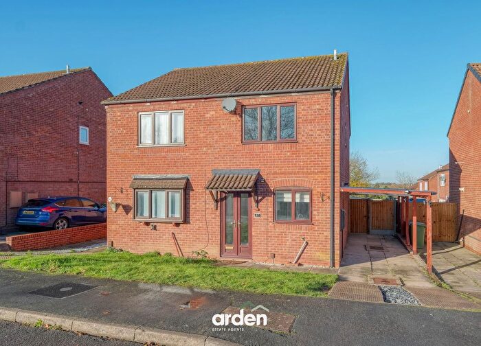 2 Bedroom Semi Detached House For Sale In Sheepcroft Close, Redditch, B97