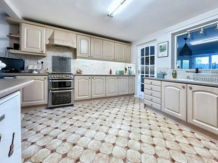 4 Bedroom Detached House For Sale In Gleneagles Drive, Usworth, Washington, Tyne And Wear, NE37