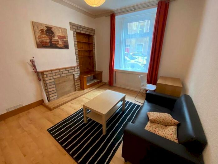 1 Bedroom Flat To Rent In Tarvit Street, Edinburgh, EH3