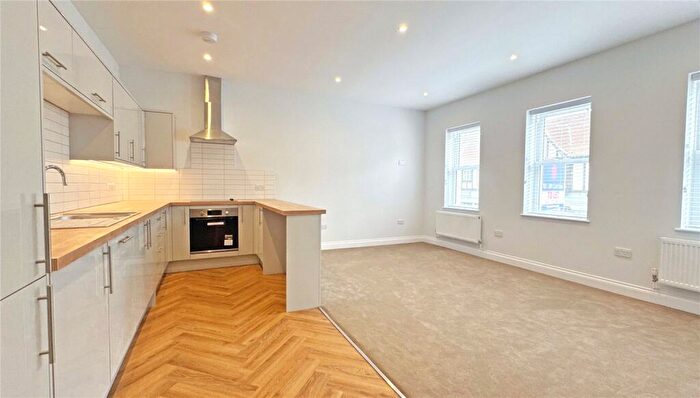 2 Bedroom Apartment To Rent In East Grinstead, West Sussex, RH19