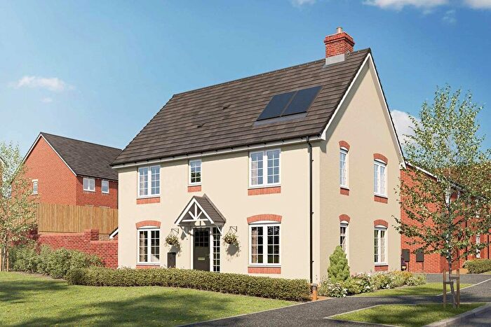 4 Bedroom Detached House For Sale In Banbury Road, Warwick, Warwickshire, CV34