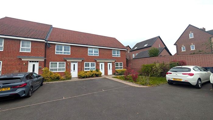 2 Bedroom House To Rent In Woodward Drive, Warwick, CV34