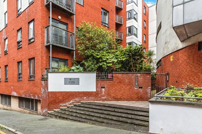 2 Bedroom Apartment To Rent In Ludgate Hill, Manchester, Greater Manchester, M4