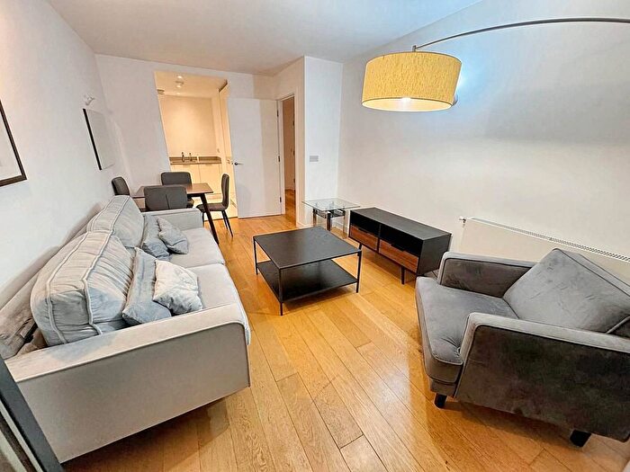 1 Bedroom Flat To Rent In Cardinal Building, High Village Point, Station Approach, Hayes, UB3