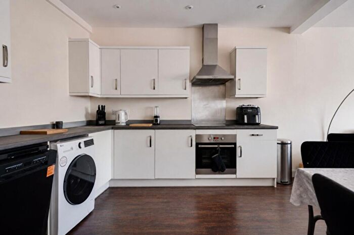 2 Bedroom Terraced House To Rent In Ambury Road, Huntingdon, PE29