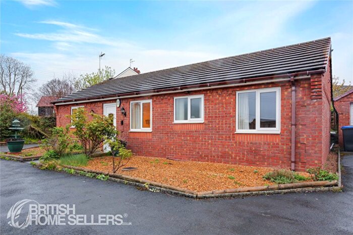 3 Bedroom Bungalow For Sale In Shawe Park Road, Kingsley Holt, Stoke-On-Trent, Staffordshire, ST10