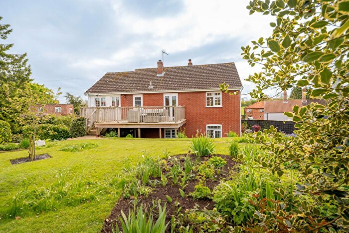 4 Bedroom Detached House For Sale In Harkers Lane, Swanton Morley, Dereham, NR20