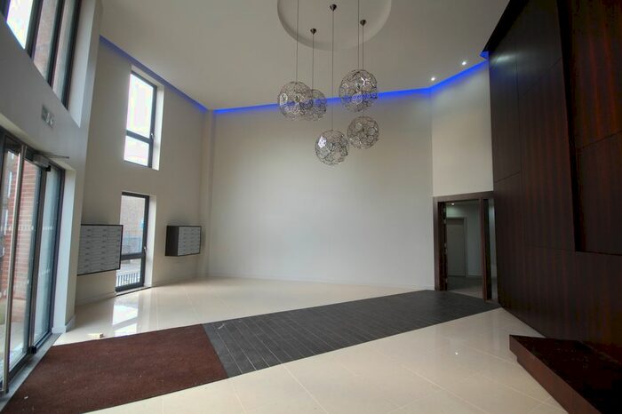 1 Bedroom Flat To Rent In Stewarts Road, London, SW8