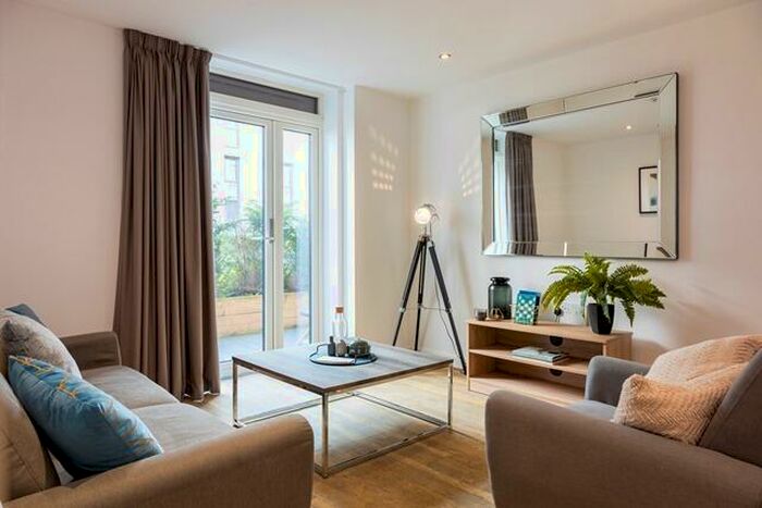 2 Bedroom Flat To Rent In The Priory Queensway, Birmingham, B4