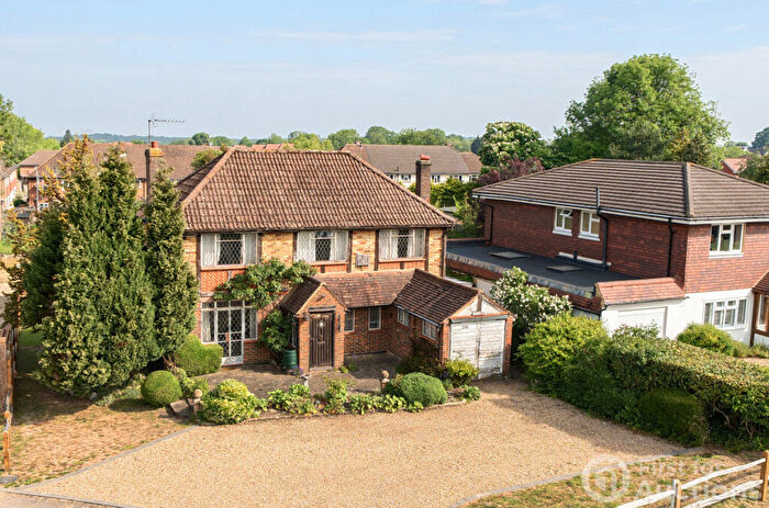 3 Bedroom Detached House For Sale In Lower Road, Great Bookham, Leatherhead, KT23