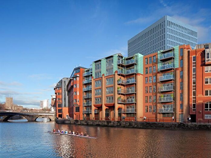 1 Bedroom Apartment To Rent In Bridge Quay - City Centre, BS1
