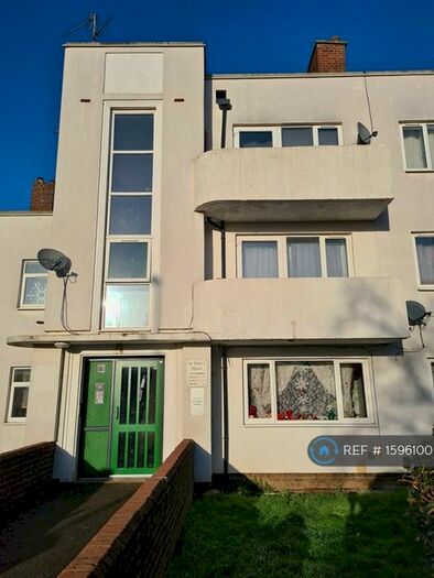 2 Bedroom Flat To Rent In Castle Street, Northampton, NN1