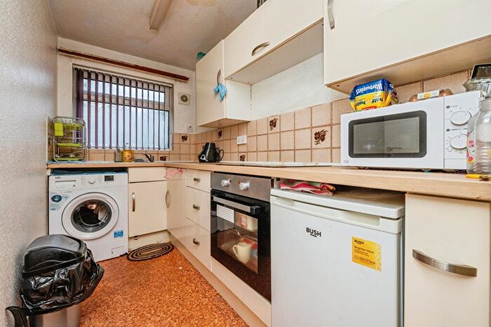 1 Bedroom Flat For Sale In Talbot Street, Birmingham, B18 - Photo 6