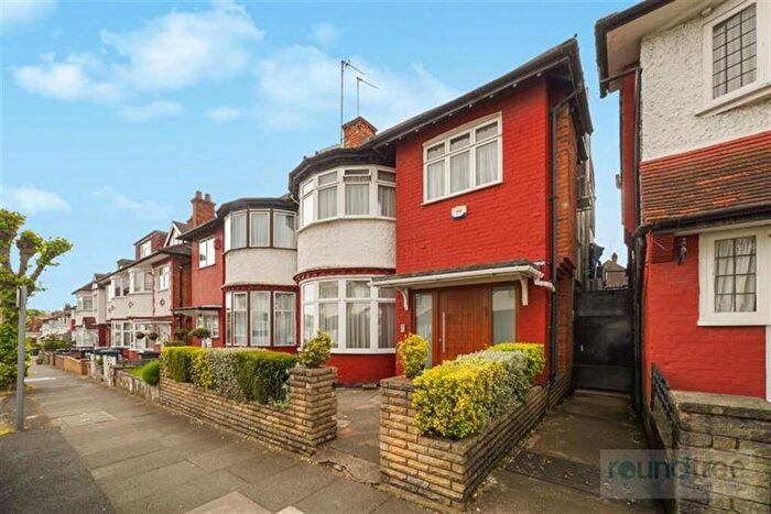 6 Bedroom House For Sale In Sneath Avenue, Golders Green, NW11