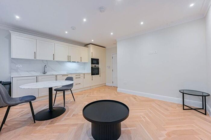 1 Bedroom Flat To Rent In Peabody Trust, Horseferry Road, London, SW1P