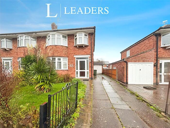 Semi-Detached House To Rent In Lynmouth Drive, Wigston, Leicestershire, LE18