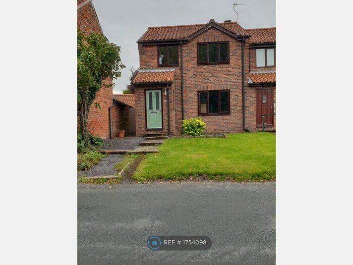 3 Bedroom End Of Terrace House To Rent In Wold Cottages, Wheldrake, York, YO19