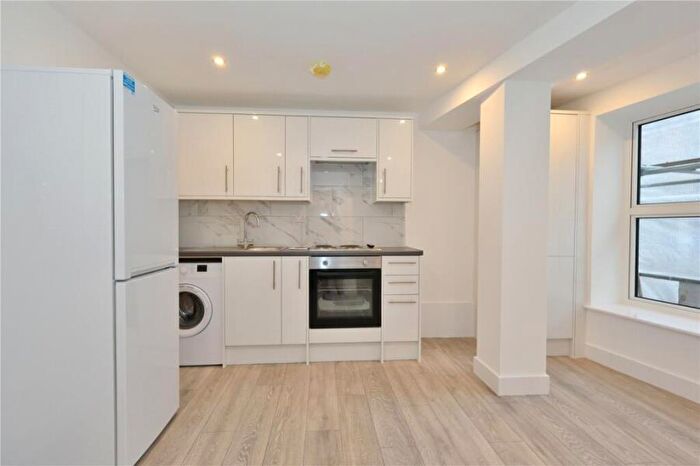 1 Bedroom Penthouse To Rent In Woking, Surrey, GU21
