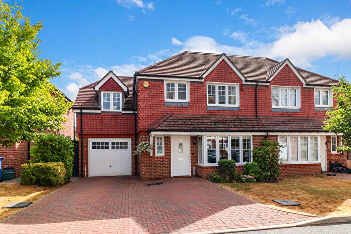 4 Bedroom Semi-Detached House For Sale In Culverhouse Way, Chesham, Buckinghamshire, HP5