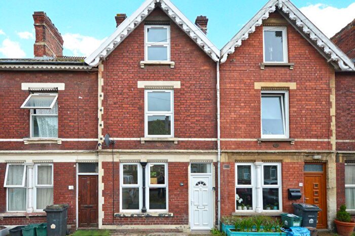 3 Bedroom House To Rent In Richmond Terrace, Avonmouth, Bristol, BS11