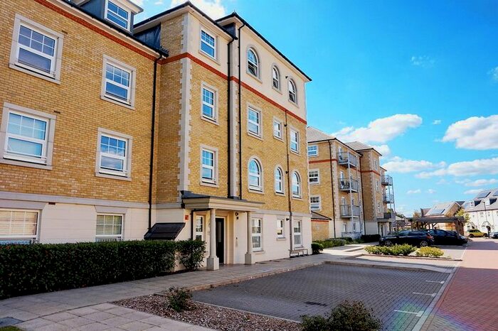 2 Bedroom Flat For Sale In Weir Road, Bexley, DA5