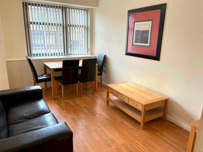 2 Bedroom Apartment To Rent In Newhall Street, Birmingham, B3
