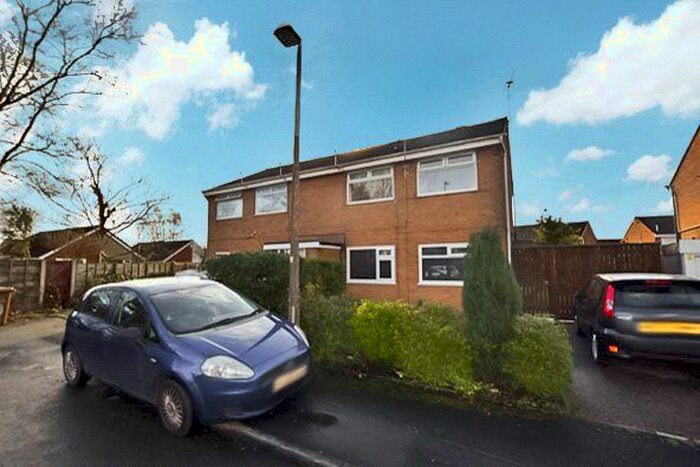1 Bedroom Flat To Rent In Barnfield Drive, Worsley, Manchester M28