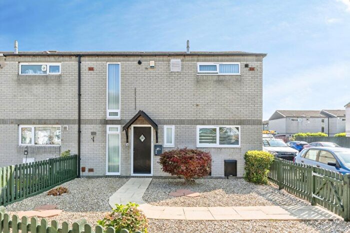 3 Bedroom End Of Terrace House For Sale In Woodpecker Drive, Weston-super-Mare, Somerset, BS22