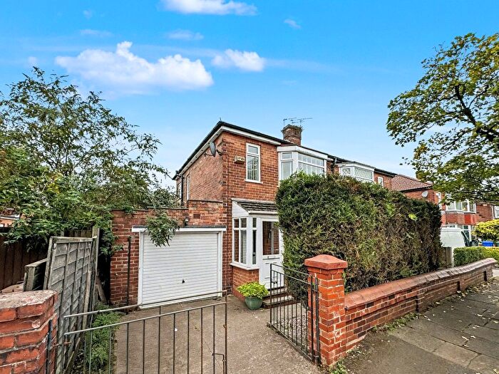 3 Bedroom Semi Detached House For Sale In Woodward Road, Prestwich, M25