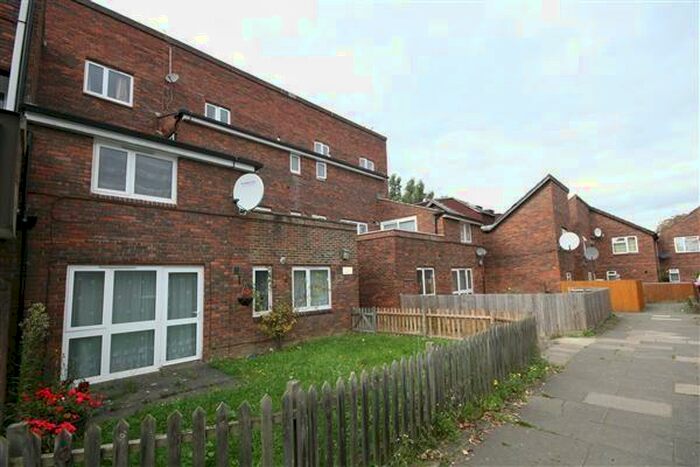 3 Bedroom Flat To Rent In Lambert Walk, Wembley, HA9