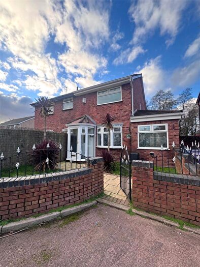 2 Bedroom Semi-Detached House To Rent In Longridge Walk, Liverpool, Merseyside, L4