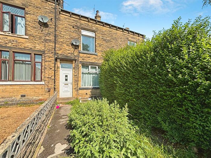4 Bedroom Terraced House For Sale In Brownroyd Hill Road, Bradford, BD6