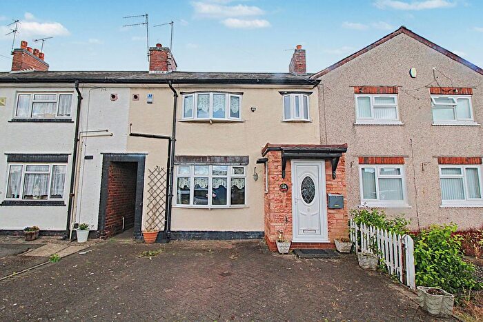 3 Bedroom Terraced House For Sale In Chester Road, Dudley, West Midlands, DY2