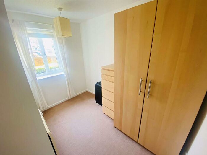 2 Bedroom Flat To Rent In B Caslon Court, Somerset Street, Bristol, BS1