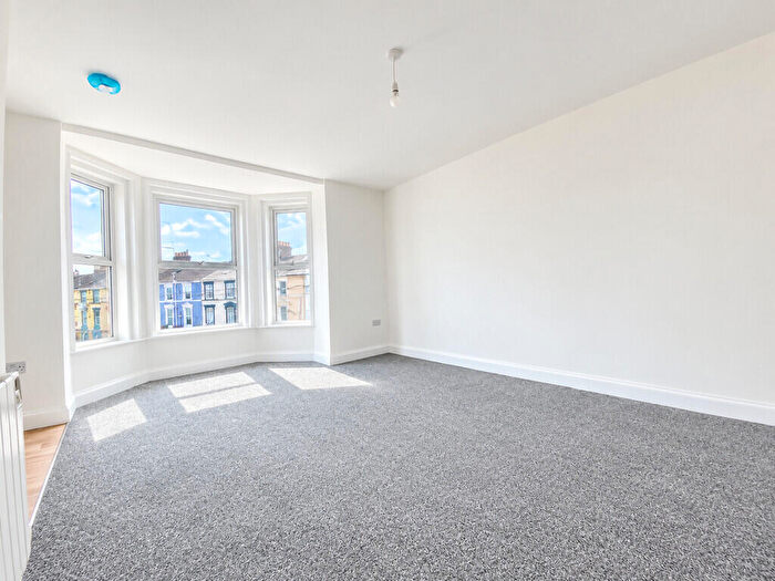 2 Bedroom Flat To Rent In Regent Road, Great Yarmouth, NR30