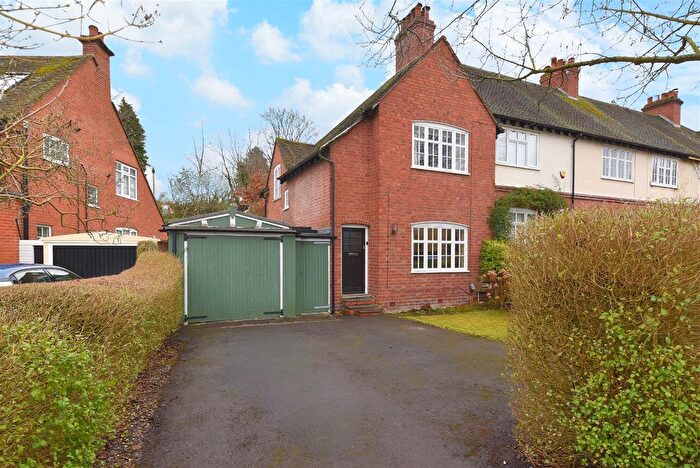 3 Bedroom End Terrace House For Sale In The Circle, Harborne, Birmingham, B17