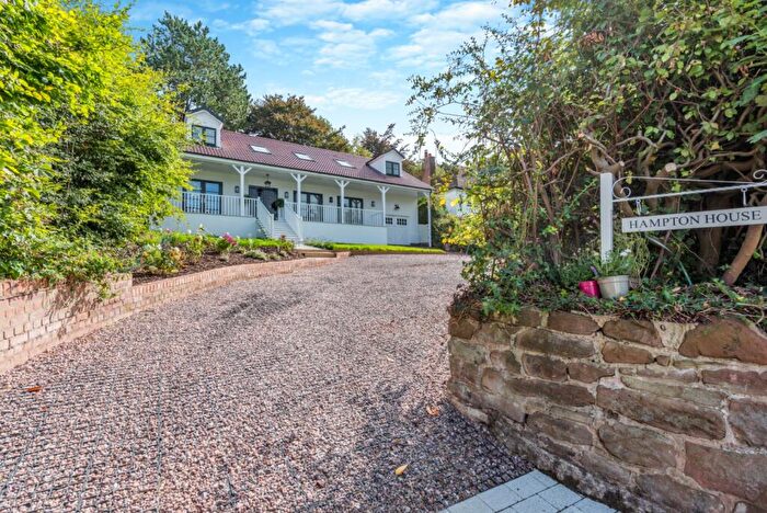 5 Bedroom Detached House For Sale In Neston Road, Burton, Neston, Cheshire, CH64