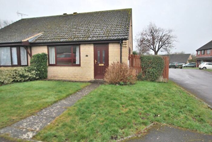2 Bedroom Bungalow To Rent In Reeds Farm, Malmesbury, SN16
