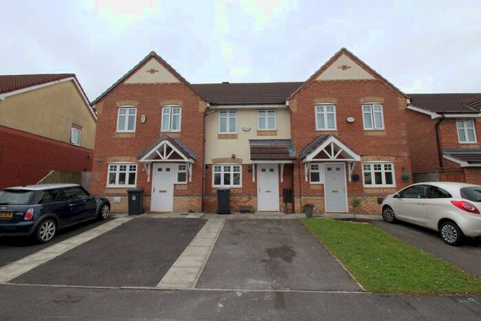 2 Bedroom Town House To Rent In Lune Road, Platt Bridge, Wigan, WN2