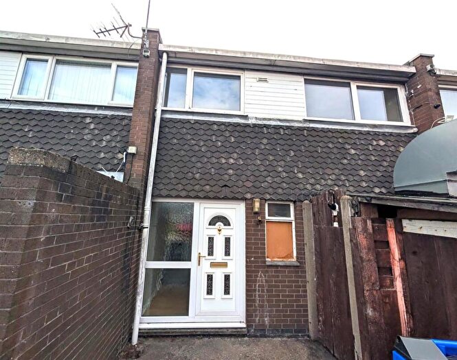 2 Bedroom Flat To Rent In Grandale, Hull, HU7